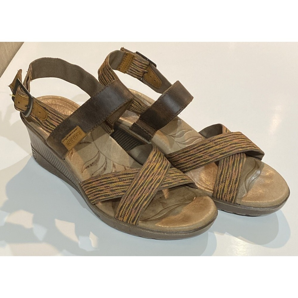 KEEN Skyline Wedge Sandal Heel in Coral, Brown, and Mustard Sz 8 Leather Comfort